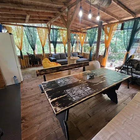 каравана градина *