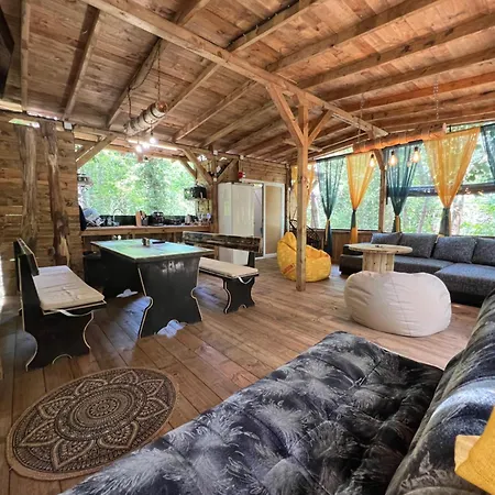 каравана градина